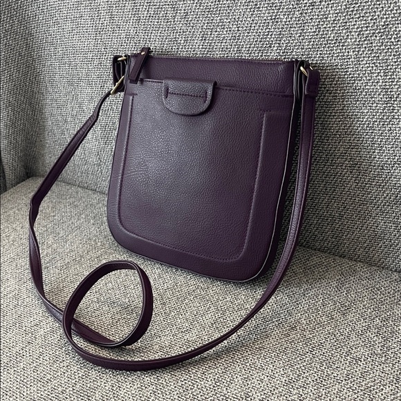 a new day Plum Crossbody Bag - Picture 3 of 16
